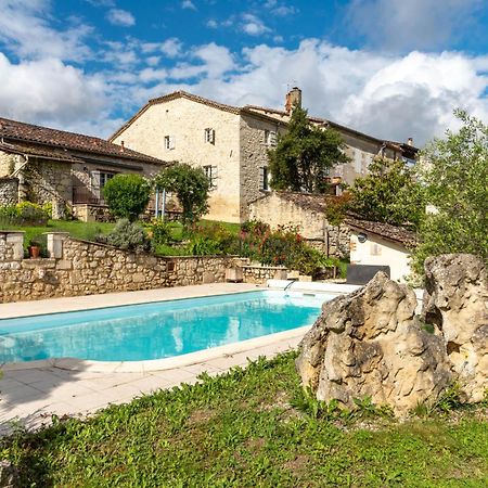 La Maison De Yuka Plieux Экстерьер фото