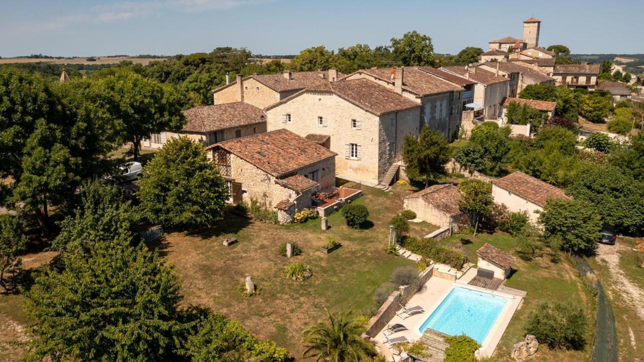 La Maison De Yuka Plieux Экстерьер фото