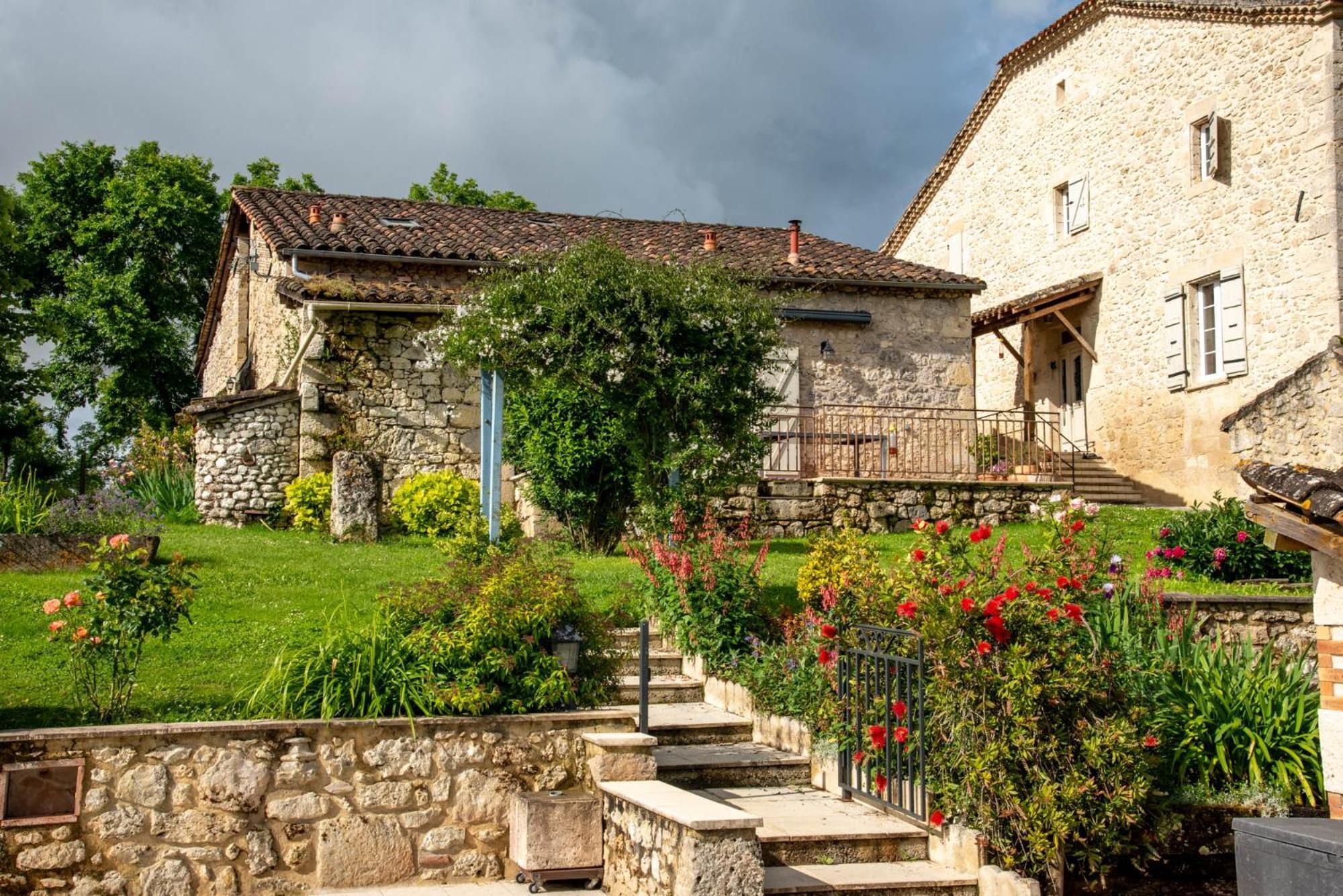 La Maison De Yuka Plieux Экстерьер фото